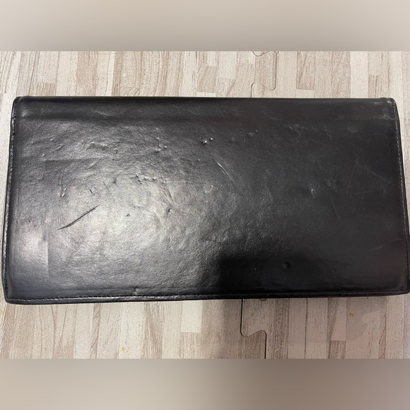 CC Skye clutch - HTF NO LONGER MADE! - Picture 7 of 9